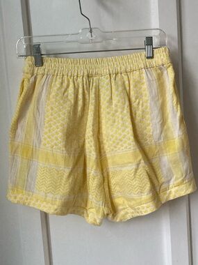 Cecile Copenhagen | Casual Yellow Patterned Women’s Shorts